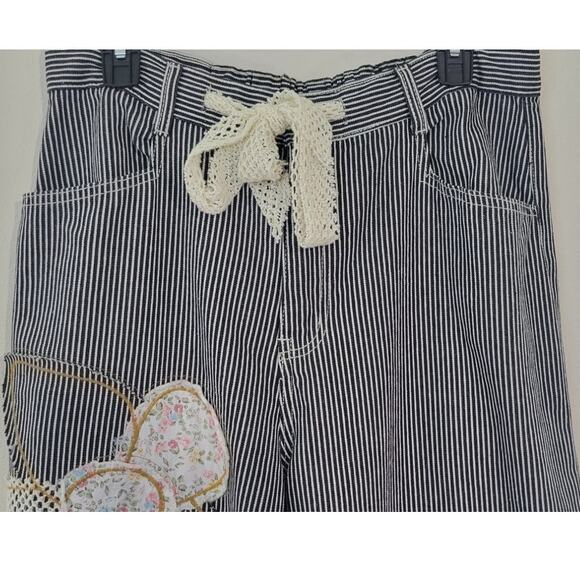 POL Pants Womens Large Black & White Striped Jeans Flower Patchwork Boho NWOT - Picture 3 of 12